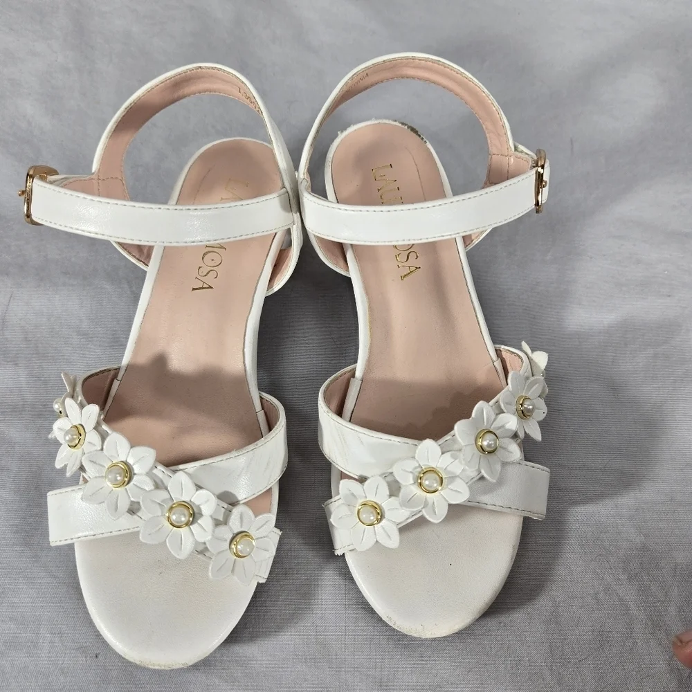 Laurmosa Girls' Open-Toe Floral Sandals with Ankle Strap Size 1 White Faux Pearl